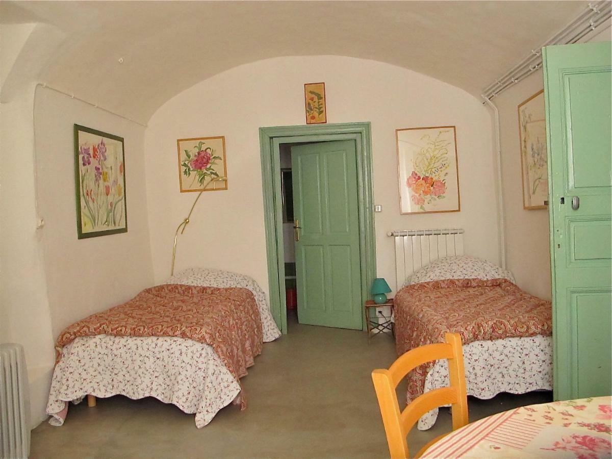 Les Asphodeles Bed & Breakfast